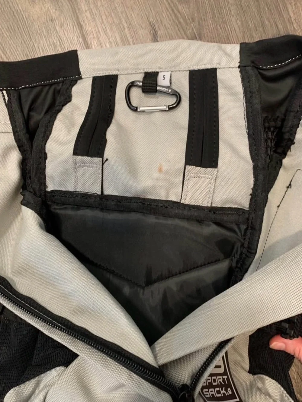 K9 Sport Sack like new